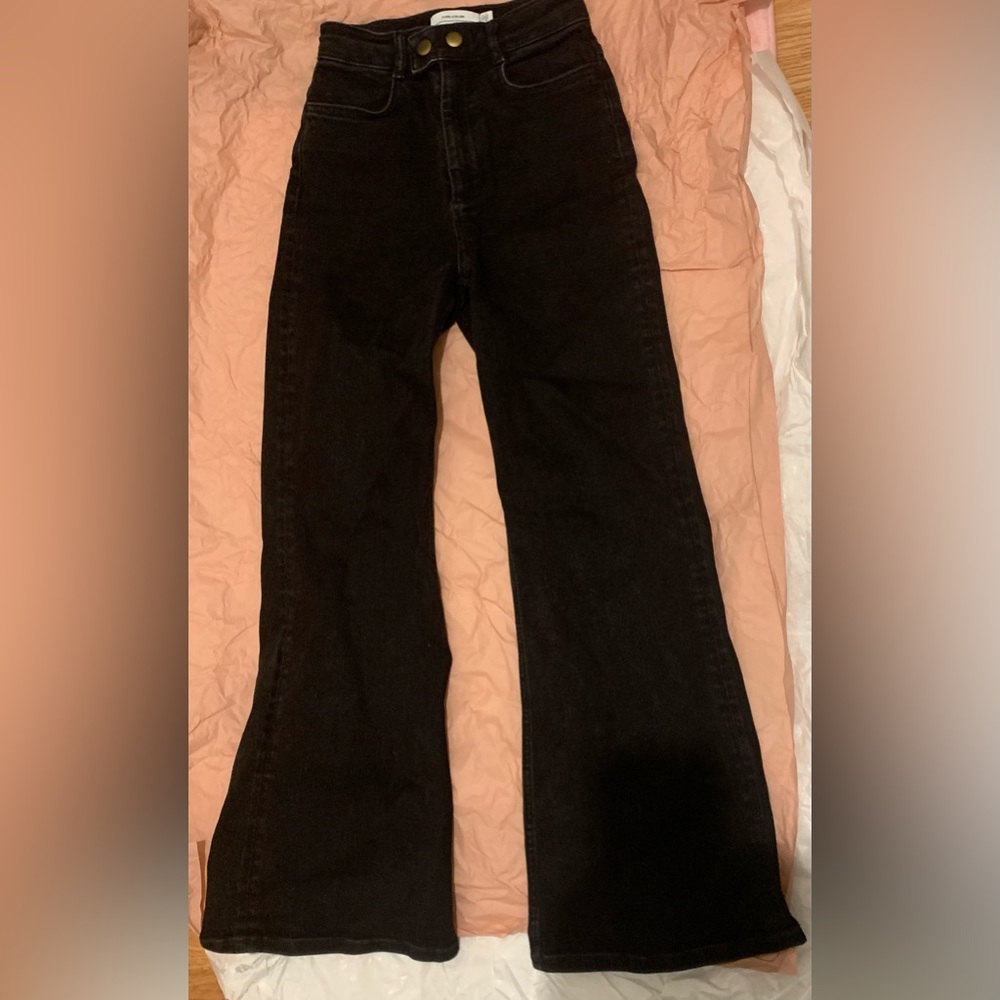 black pant